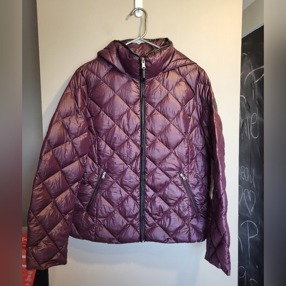Ralph Lauren Women's Puffer Jacket - Plum, Size Large - Picture 2 of 7
